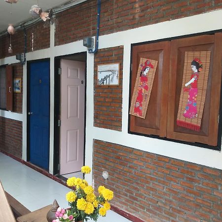 Tanyahouse Hotel Csiangraj Kültér fotó