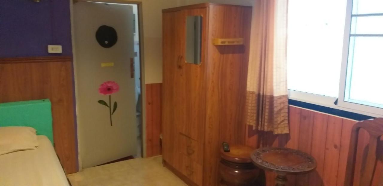 Tanyahouse Hotel Csiangraj Kültér fotó